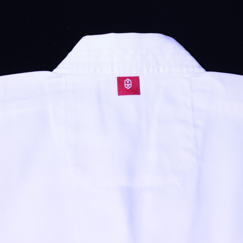 Dobok de Taekwondo qui s’adapte à tous les niveaux